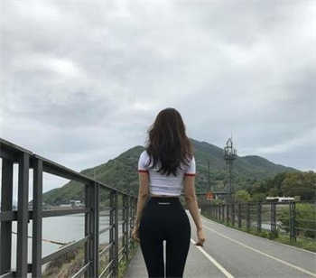 李小璐被征服的小说