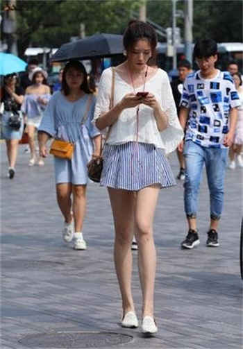 李yoyo黑料