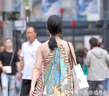 我和我的三胞胎女友