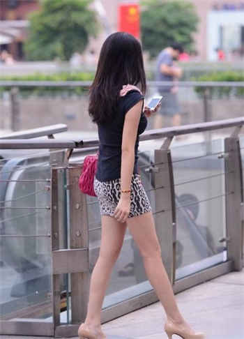 扎心了老铁旧地址记住