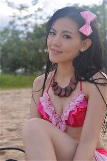 21岁的甜美幼师在线观看
