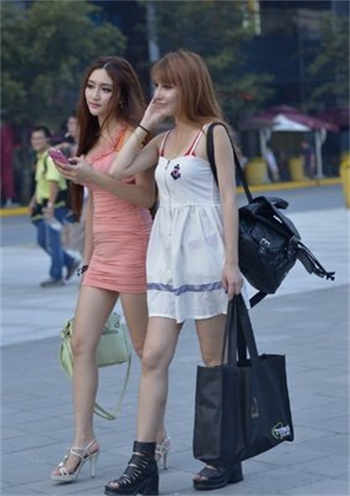 高铁的女服务员韩国电影
