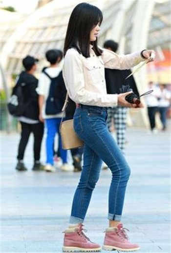 csct001连击老妈