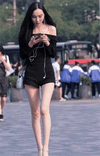 秋霞网免费网站