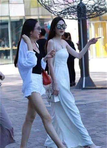 绿帽子李梅照片完整版
