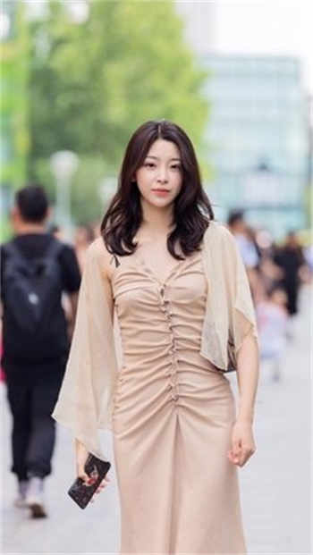 进去后是上下动还是左右动