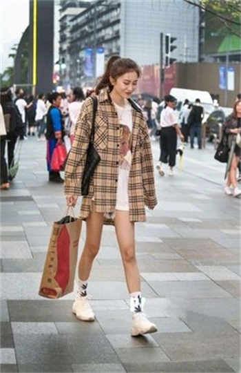 开局从拒绝诸葛大力开始