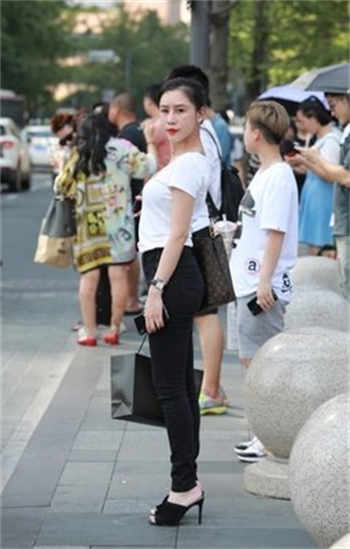 李素雅的屈服txt强制屈服