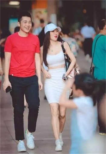 我被两个帅哥双龙了